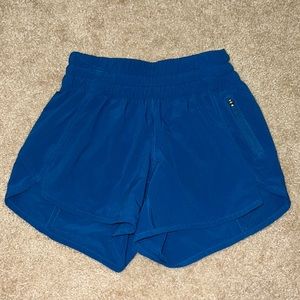 Lululemon short